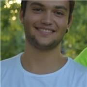 Studente del quinto anno offre le sue fresche competenze per aiutare a capire concetti poco chiari